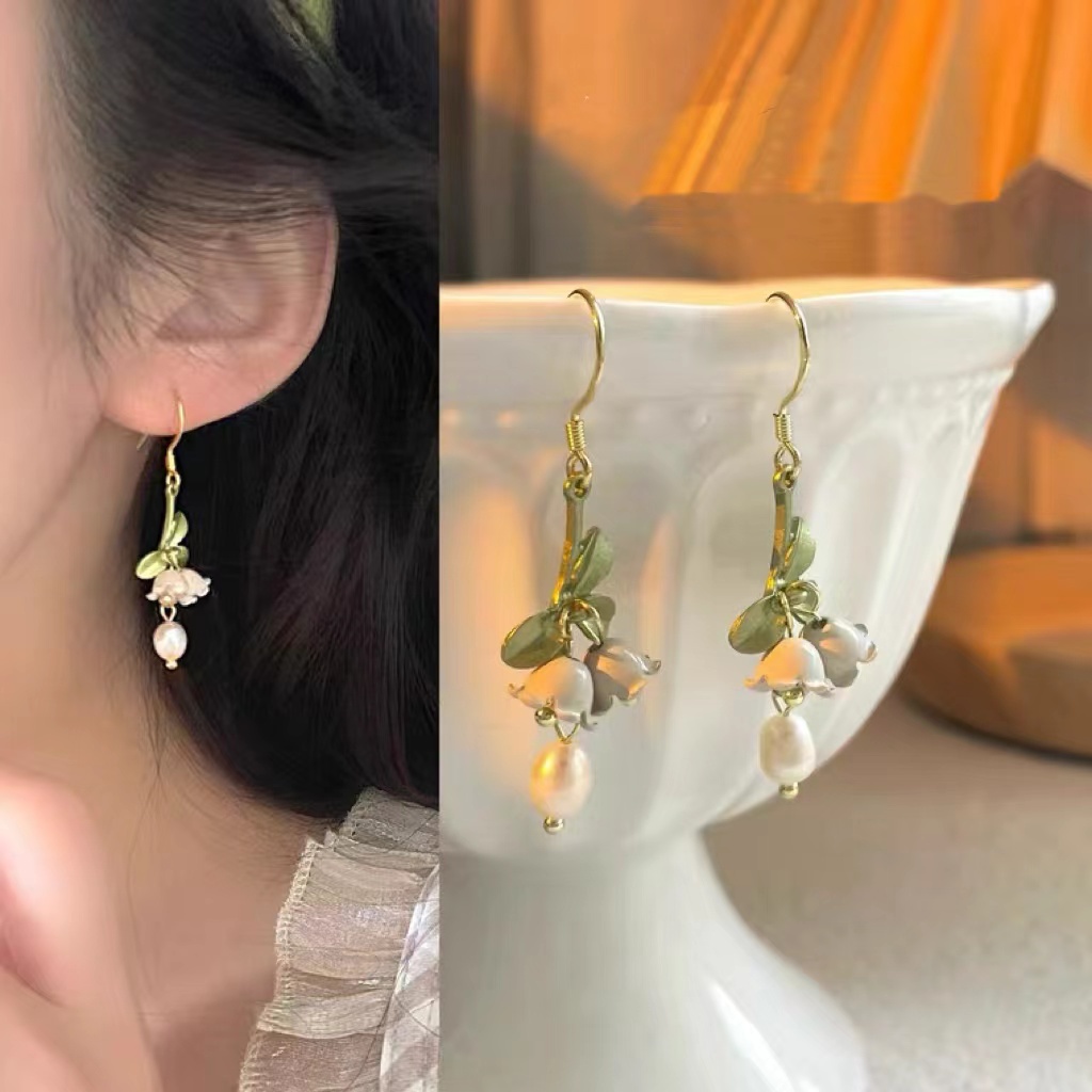 Bông Tai Hình Hoa Tulip Thời Trang Cao Cấp Cho Nữ