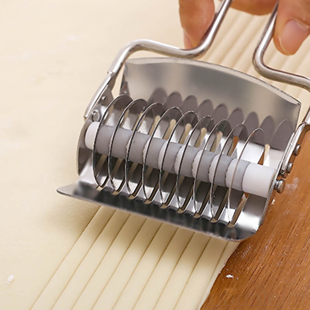 Dụng Cụ Cắt Sợi Mì Bằng Thép Không Gỉ Tiện Dụng Cho Nhà Bếp