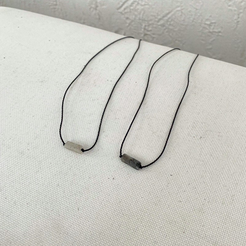 Vòng cổ hạt vuông vân mặt trăng