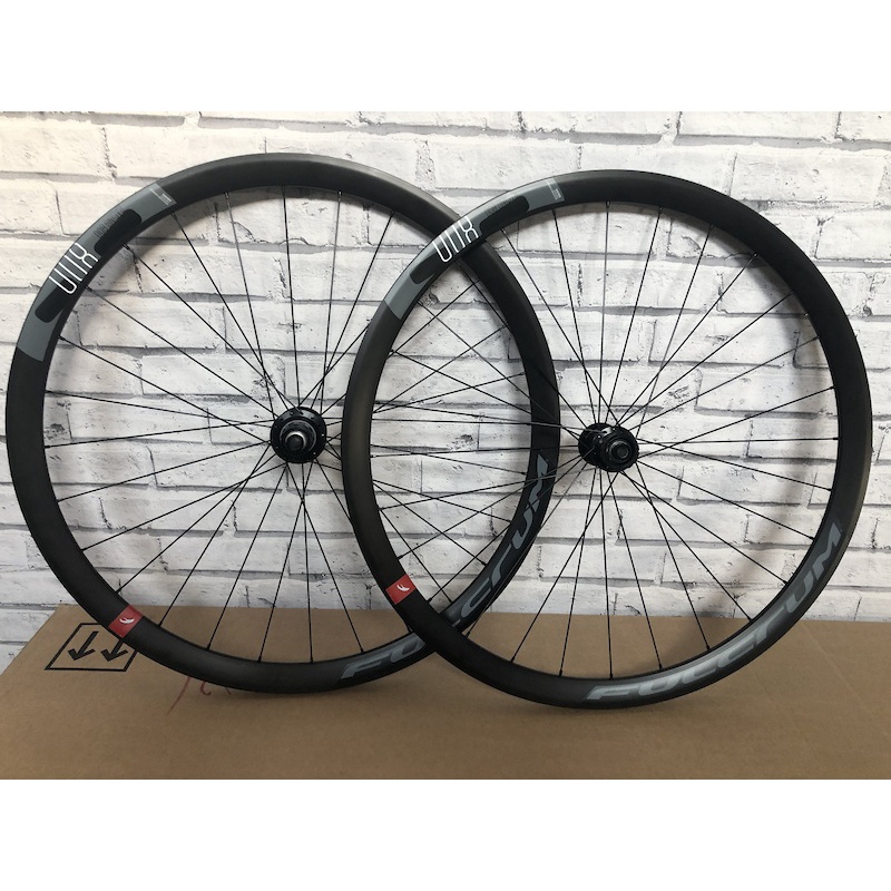 Cặp bánh xe Fulcrum Racing 800 nhôm, thắng disc / hub shimano 11 tốc