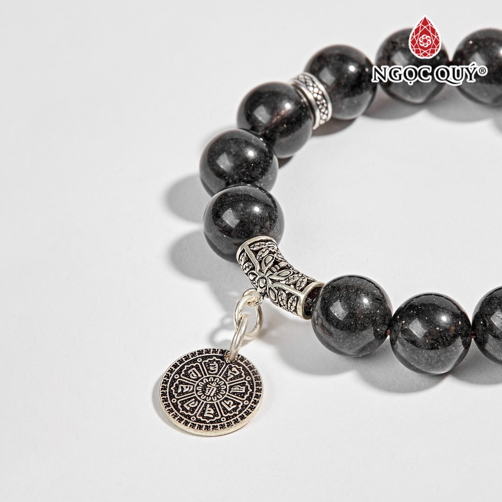 Vòng tay TA tóc đen phối charm lục tự treo hạt 12mm - Ngọc Quý
