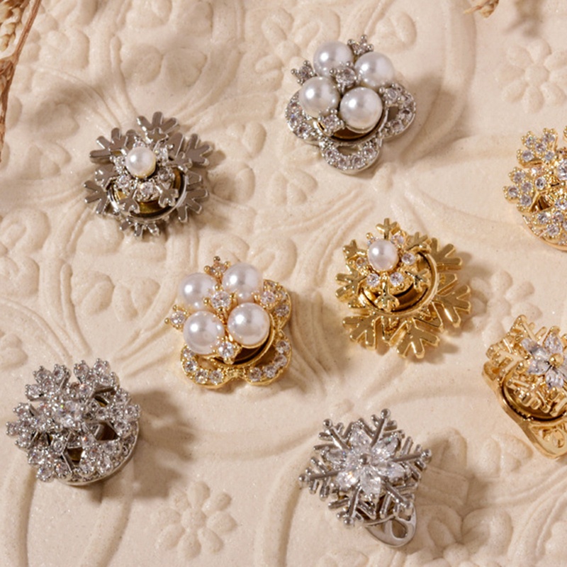 Hộp Phụ Kiện Trang Trí Móng Tay 3D Hình Bông Tuyết Xoay Được