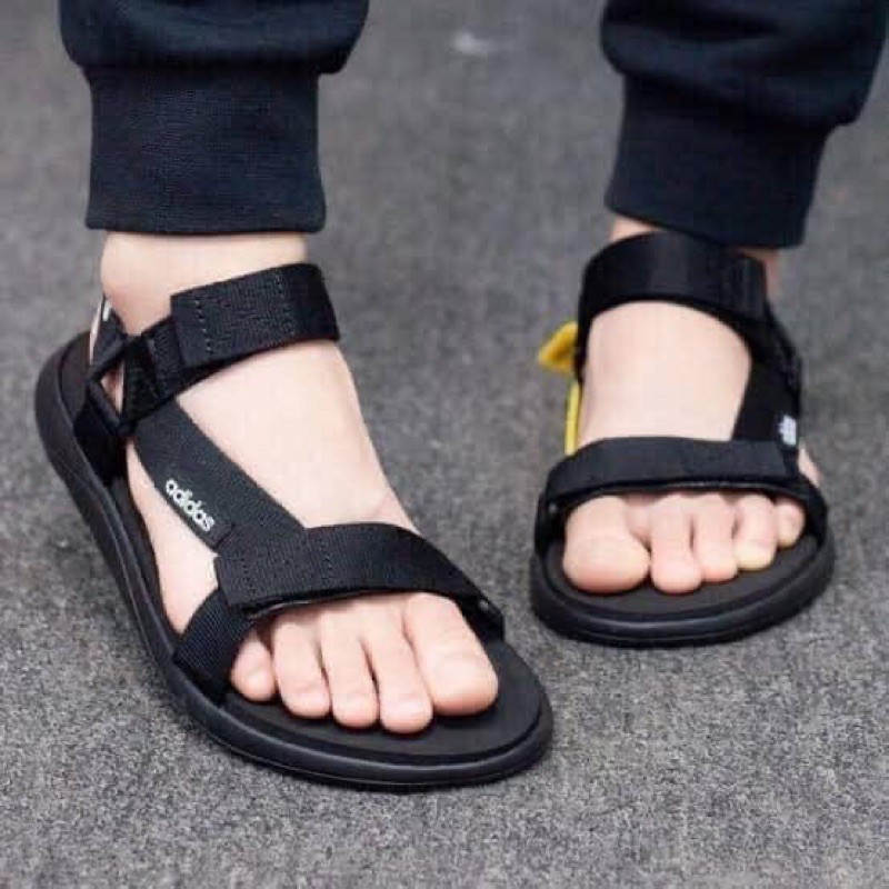 SANDALS unisex
