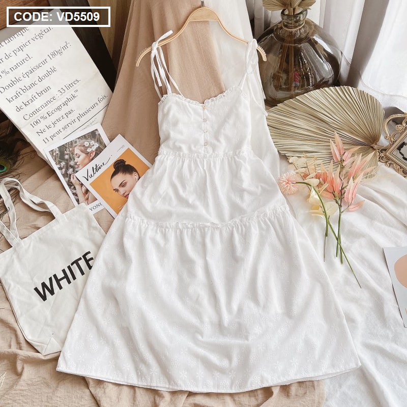 Đầm 2 dây vải xô cao cấp dáng xì tin/Stylish -2-string -white dress
