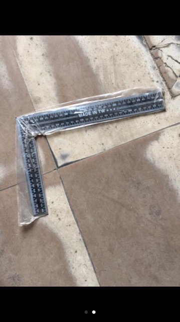 Thước ke vuông đen 30cm Đài Loan