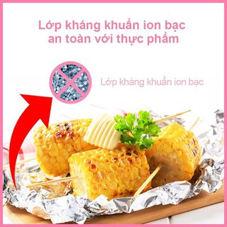 Cuộn giấy bạc nướng