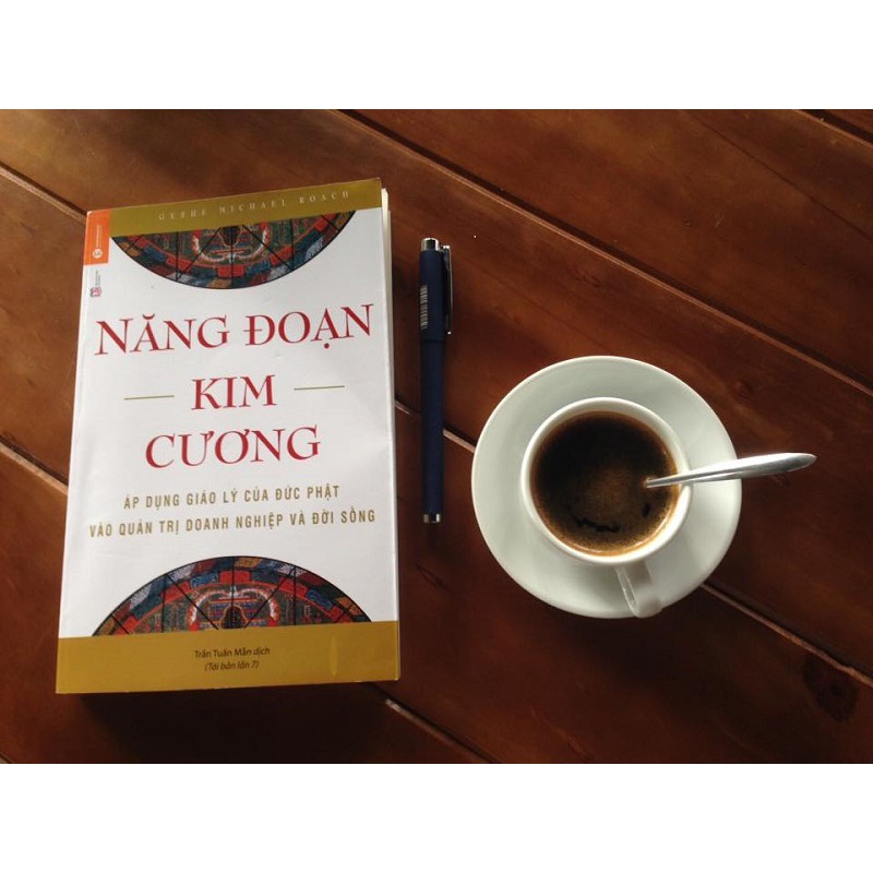 Sách - Năng đoạn kim cương