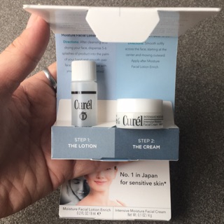 Set Curél chăm sóc da gồm:(nước hoa hồng 8ml + kem dưỡng ẩm 4g) - Japan