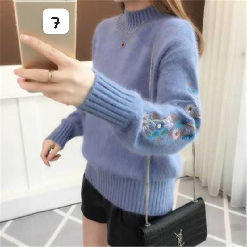 Áo len thêu hoa