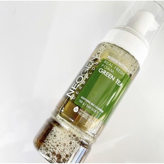 Sữa rửa mặt trà xanh tạo bọt Neogen Real Fresh Foam Green Tea