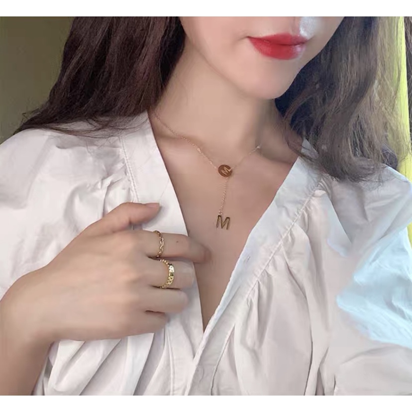 Dây Chuyền Chữ M Mạ Vàng 18K Thiết Kế Đục Lỗ Dễ Phối Đồ