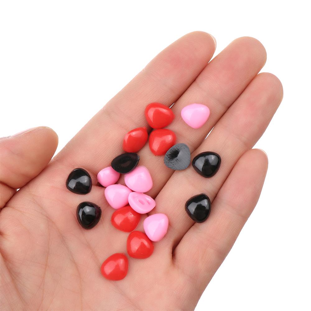 Set 100 Nút Nhựa Hình Tam Giác Cho Búp Bê