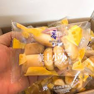 Bánh phomai viên: 6k/gói
