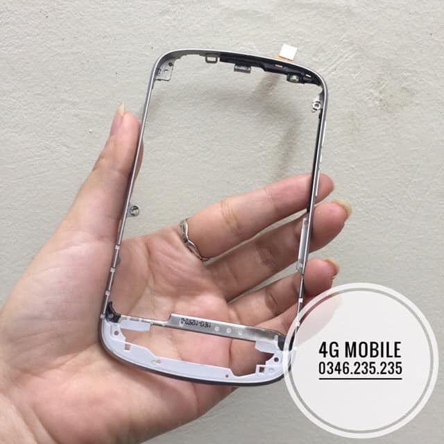 Viền khung benzen cho điện thoại blackberry q10