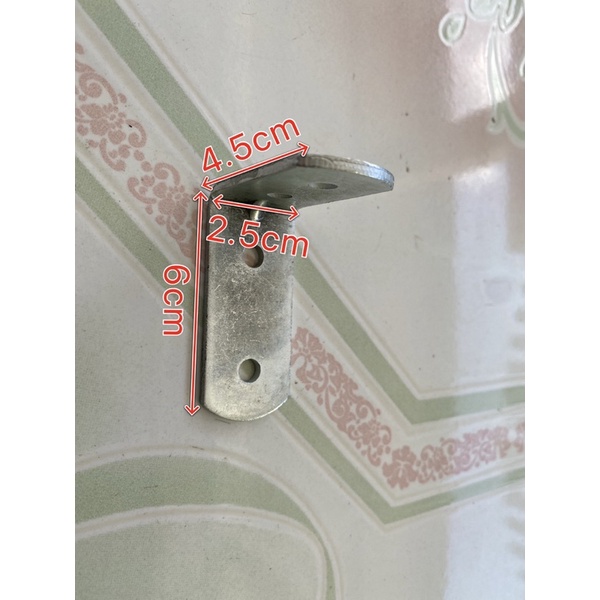 Ke góc vuông, ke góc 4 lỗ