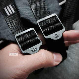 balo Adidas classic original