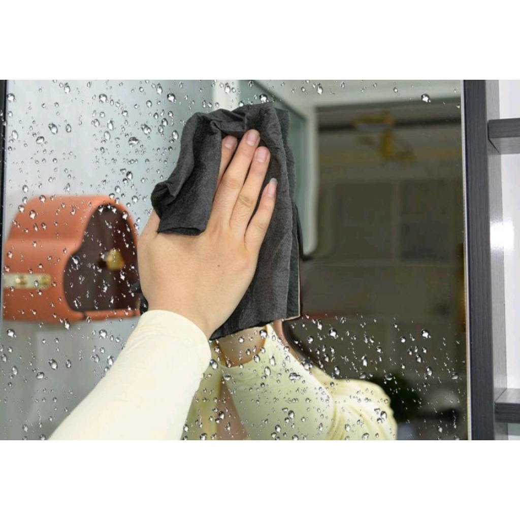 Khăn Lau Kính Ma Thuật Không Để Lại Dấu Vết Và Không Để Lại Nước
