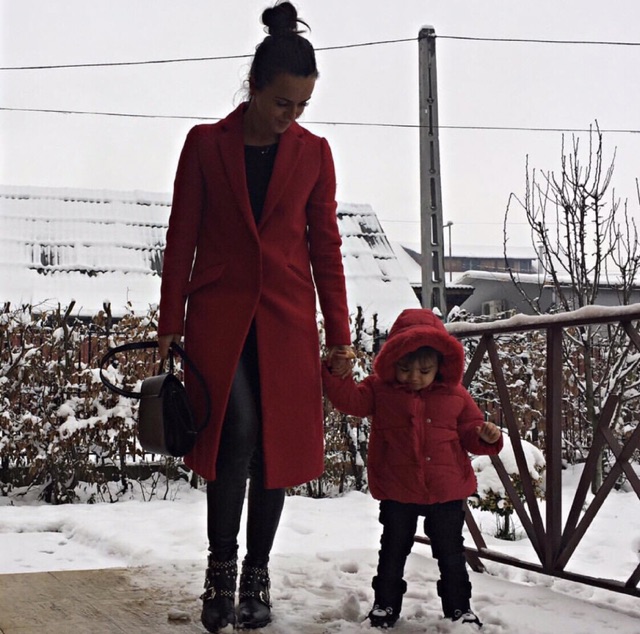 Áo khoác phao Zara mũ lông bé gái/bé trai