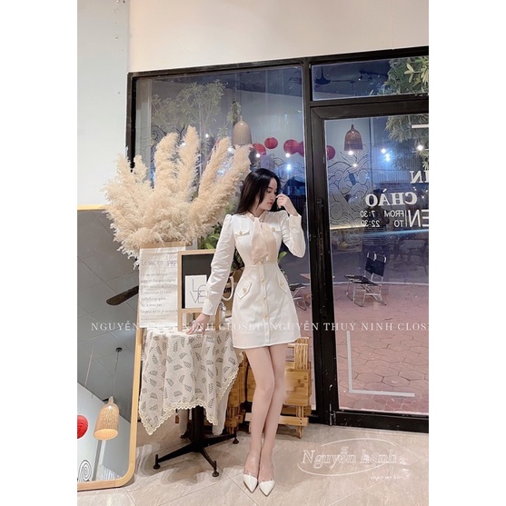 Đầm kaki cúc đồng phối cổ lụa