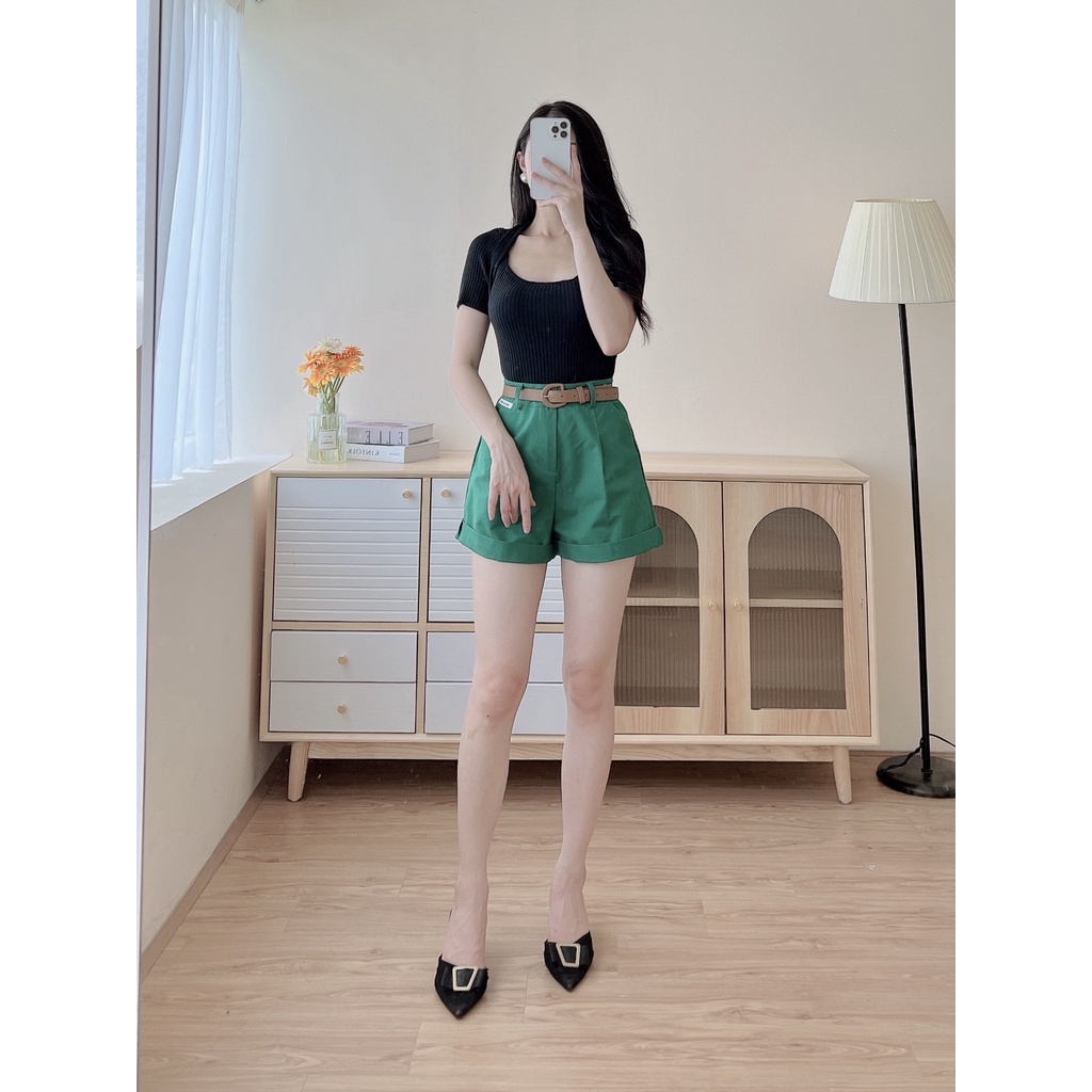 Áo len tăm kiểu trễ cổ thiết kế trẻ trung co dãn mix Quần sooc Quần baggy Eva Lover