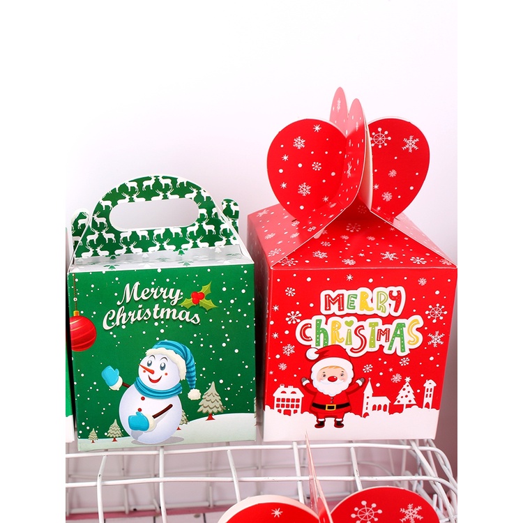 Hộp đựng quà noel giáng sinh 8.5 x Rộng 8.5 x Cao 18 cm
