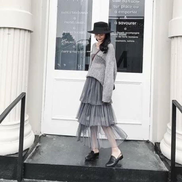 Chân váy ren tầng nội địa Thái (ảnh thật Vân mặc màu đen ở cuối nha) | BigBuy360 - bigbuy360.vn