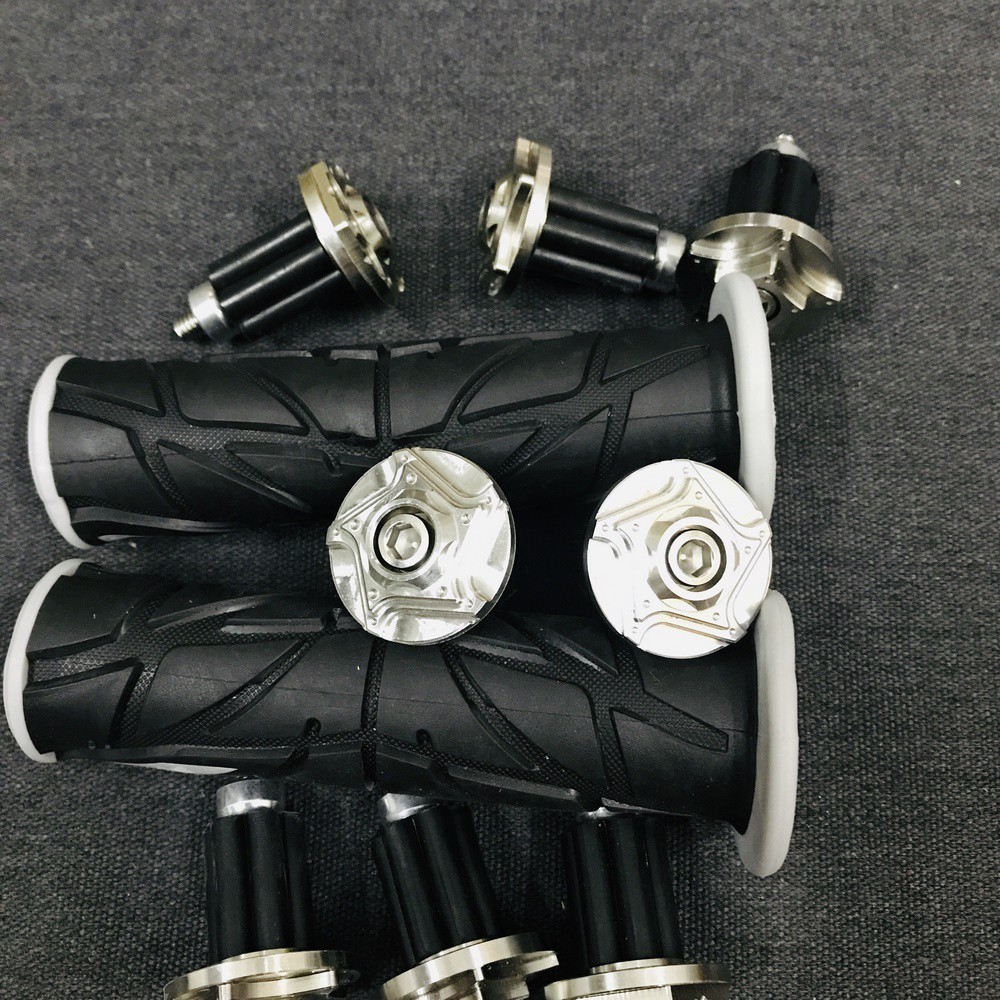 [XẢ KHO] COMBO Gù xe máy inox SALAYA cùng bao tay SPIDER màu đen siêu êm mềm mại phượt xuyên việt