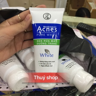 Sữa rửa mặt Acness dưỡng trắng da
