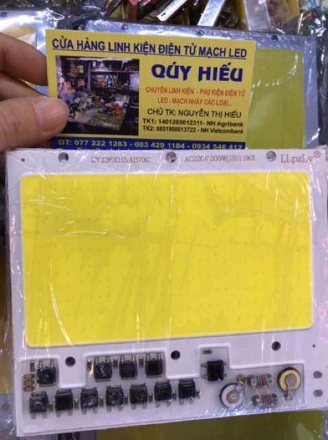 Nhân led 200w điện 220v