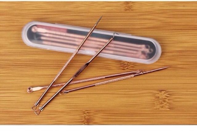 COMBO 4 DỤNG CỤ NẶN MỤN TIỆN DỤNG