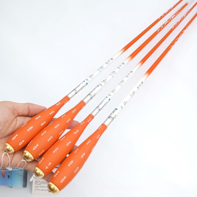 Cần cây tay Bạch Kinh Thiên 4H chuyên rô diếc tặng kèm ngọn phụ