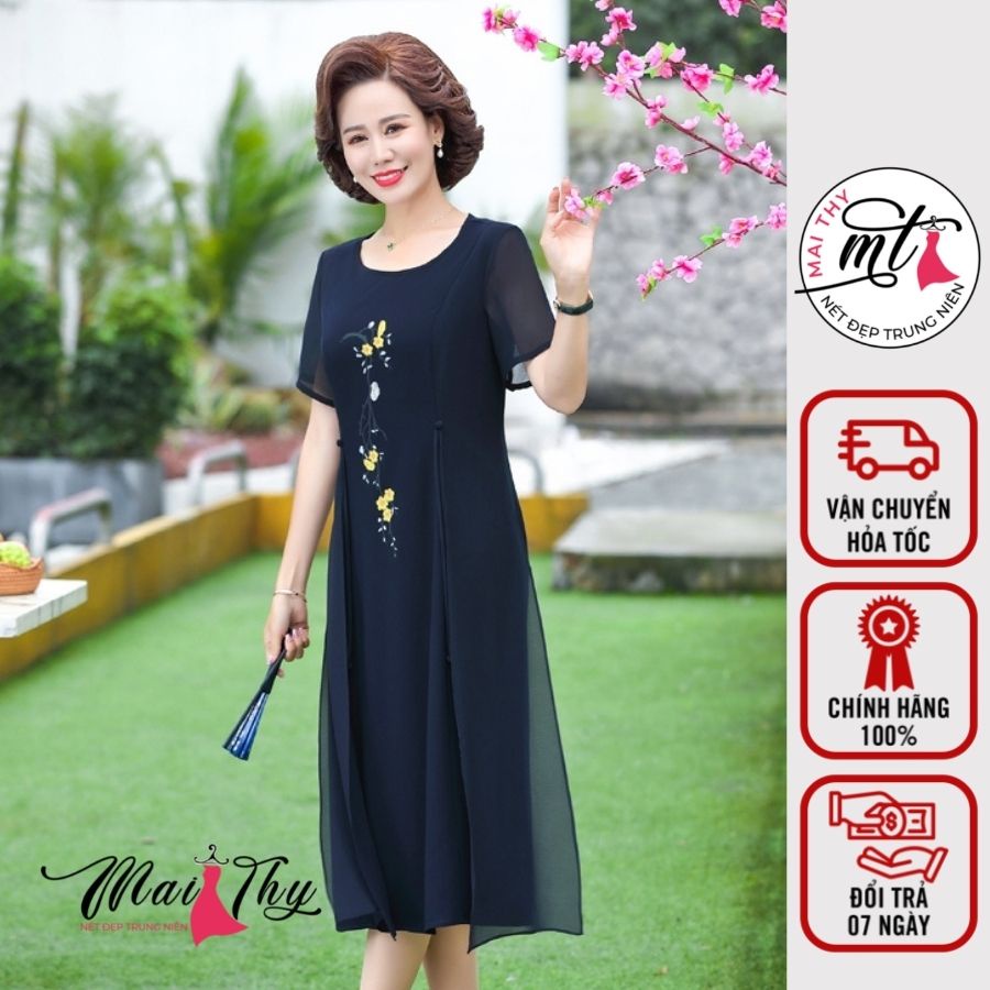 Váy Trung Niên D393, Mẫu Đầm Suông Cho Mẹ Cổ Tròn Thêu Hoa Mai Ngắn Tay Form Rộng Trang Nhã | Thời Trang Trung Niên U40+