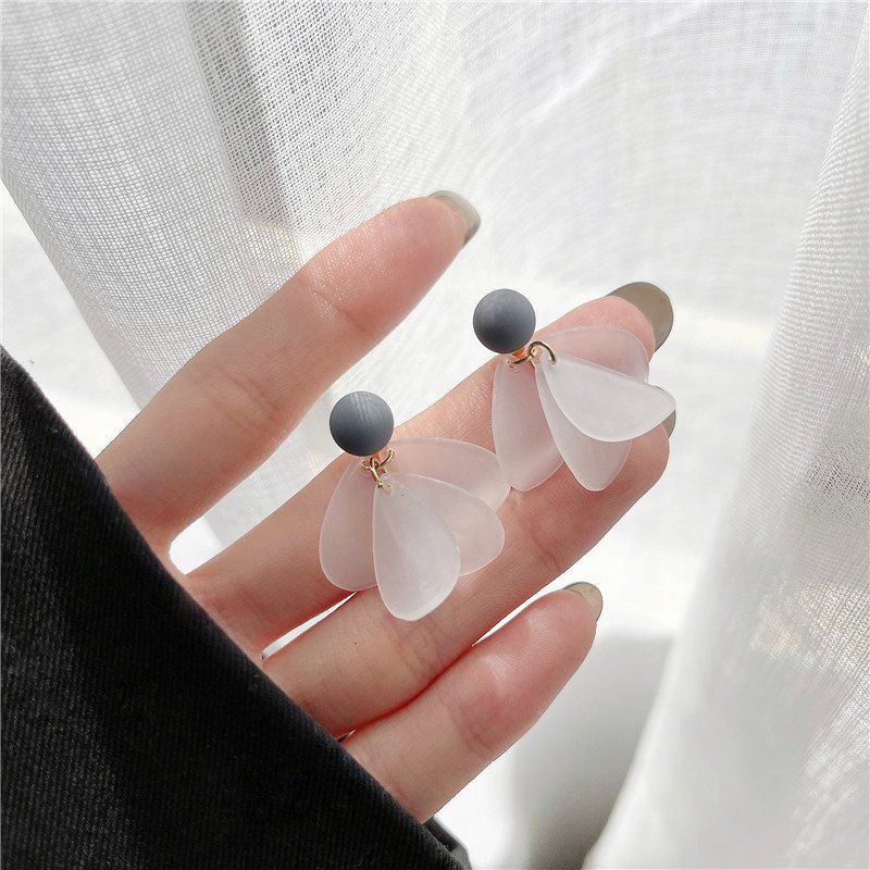 Khuyên tai dài, bông tai hình hoa cầu trong suốt nữ tính phong cách vintage cocochang shop