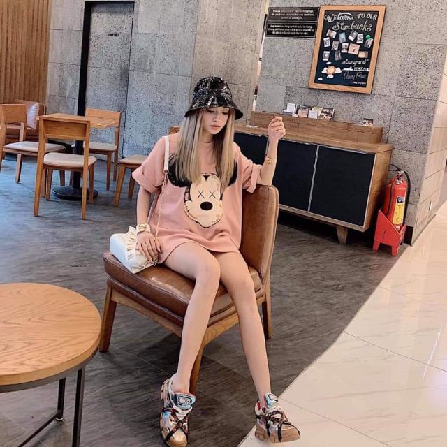 Áo Mickey loang siêu hót.