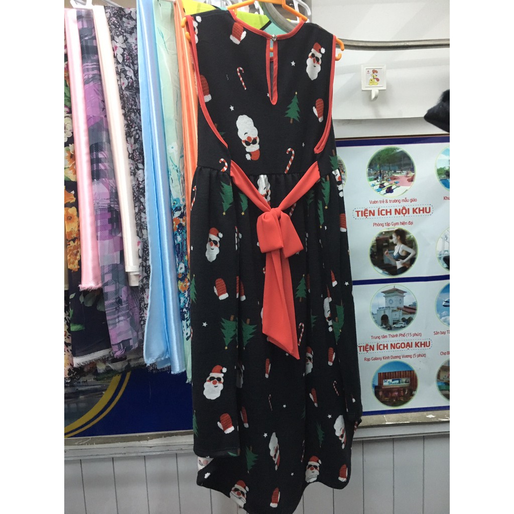 Đầm Noel cho trẻ em không cổ hoặc cổ sam sỉ và lẻ 70k/cái