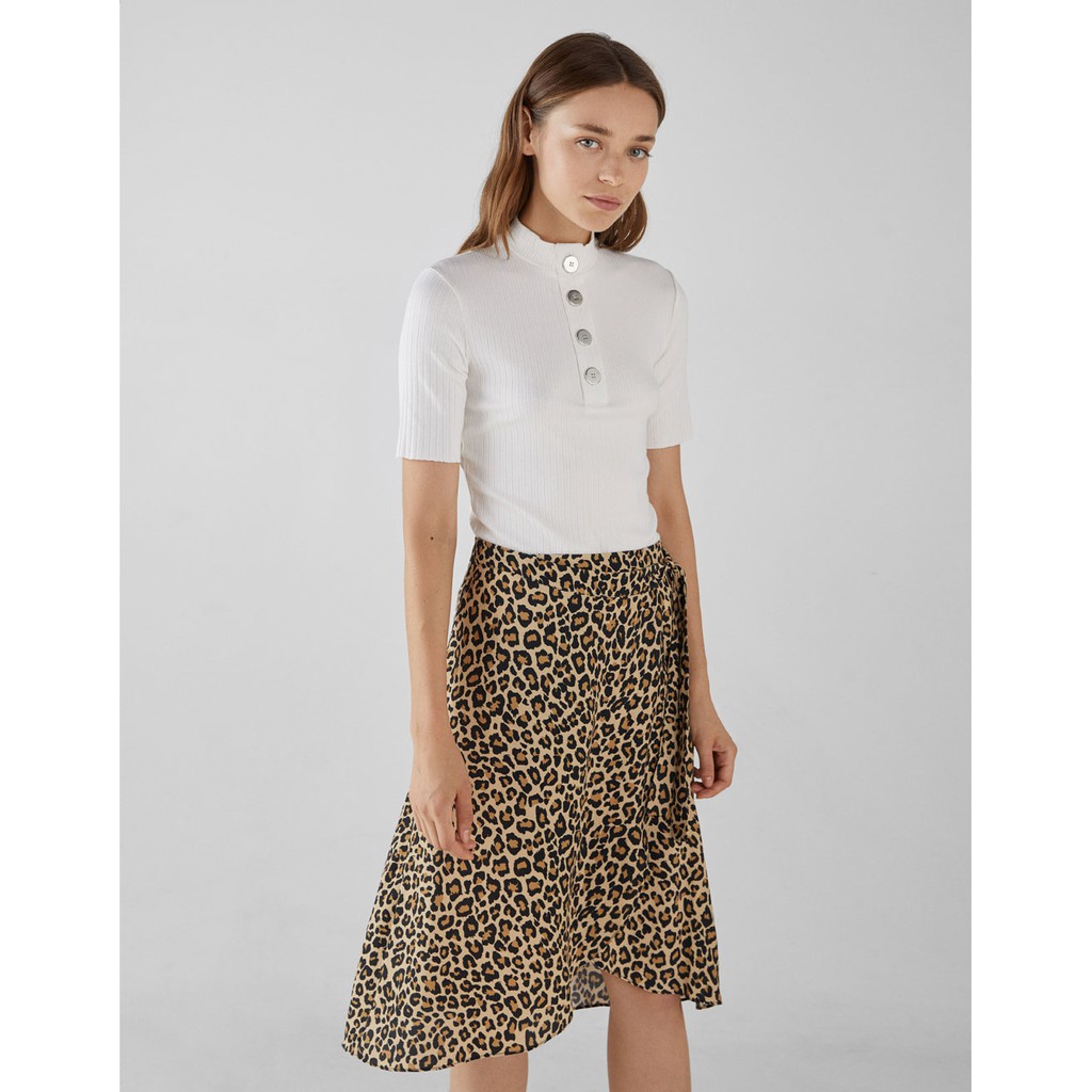Len trắng Bershka size S