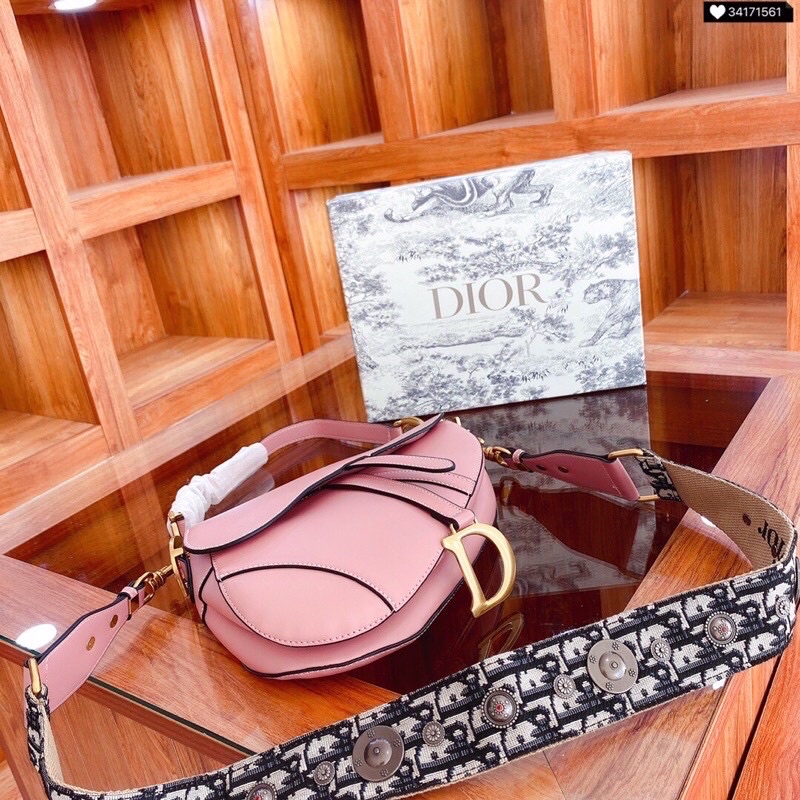 Túi xách Dior saddle màu hồng size 25cm