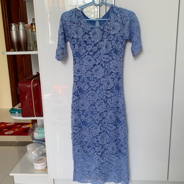 Thanh lý đầm ren body tay lỡ