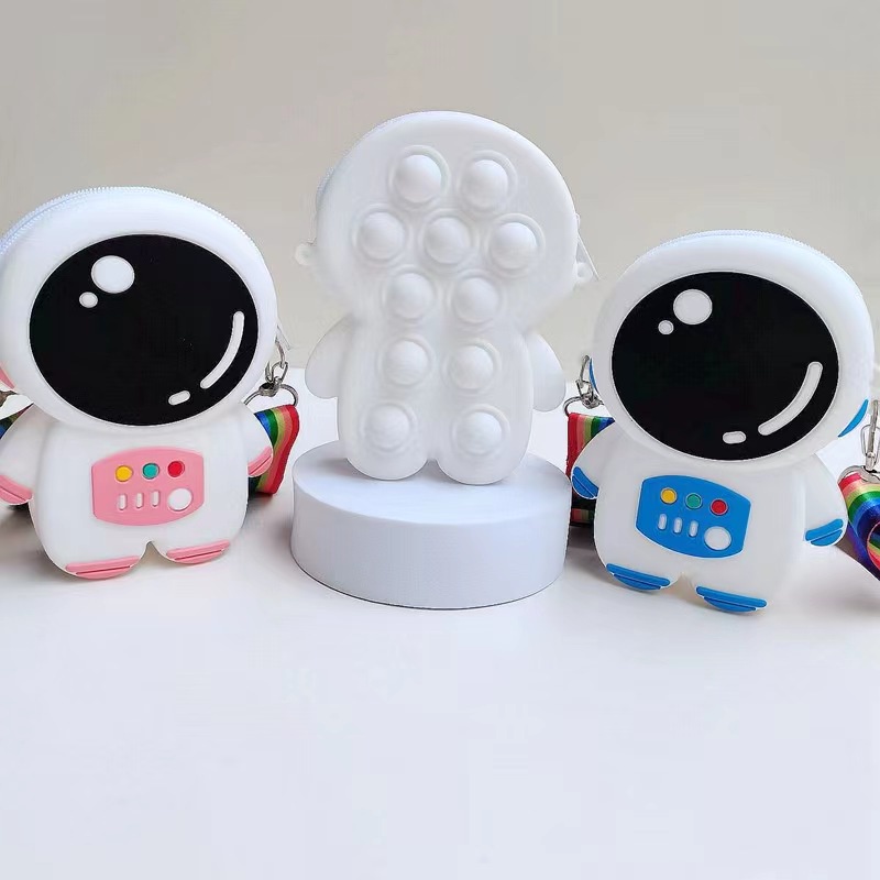 Túi Đựng Tiền Xu Bằng Silicone Hình Phi Hành Gia Cho Bé