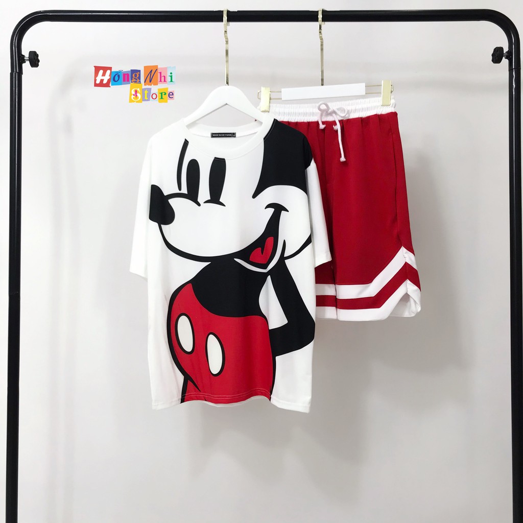Quần Short Thun Viền Sọc Chữ V - Double V Short Màu Đỏ Nam Nữ Unisex Oversize Ulzzang - MM