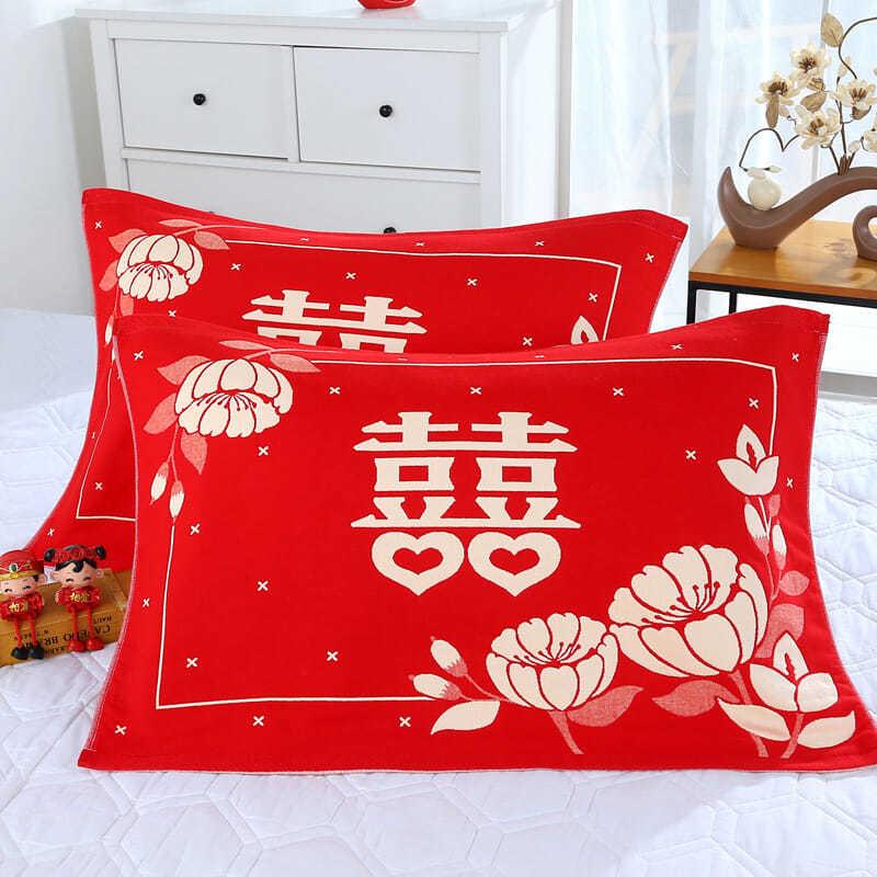 Khăn cưới gối bông màu đỏ