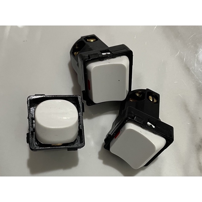 Hạt công tắc cầu thang S18 và S19