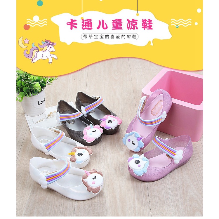 Giày Sandal Nhựa Hình Kỳ Lân Đáng Yêu Cho Bé