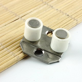 Phụ Kiện GIỮ CÁNH CỬA Lùa Loại 2 Bằng Nhựa Độ Bền Cao, Không Hoen Gỉ Với Mọi Thời Tiết