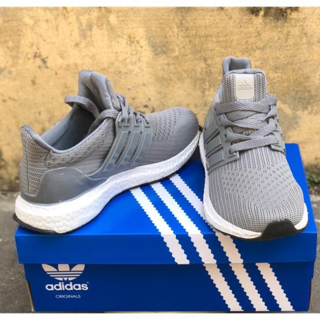 Mua ngay HÀNG CÓ SẴN FULL BOX GIẦY ULTRA BOOST [ Giảm giá 5%]