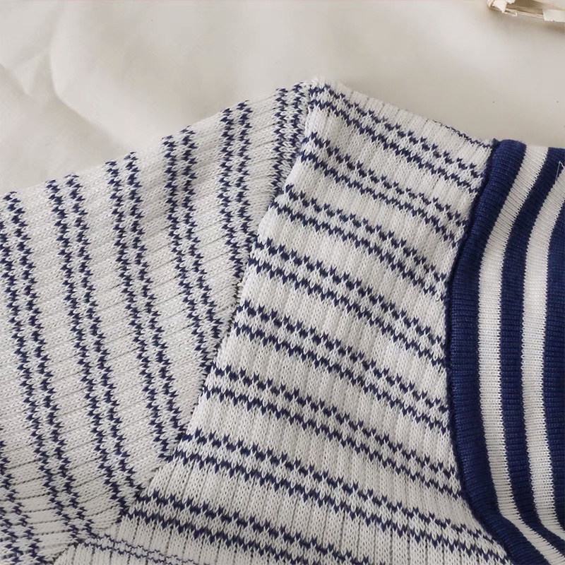 áo len khoác cảdigan dệt kim dáng bóng chày viền sọc cổ tim khuy ngọc thêu AR (2127#)