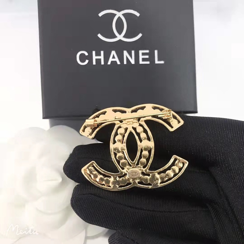 Ghim Cài Áo Kim Loại Hình Chữ C Đôi Chữ C Đính Đá Kim Cương Tinh Xảo Sang Trọng Phong Cách Retro ins Xiangjia