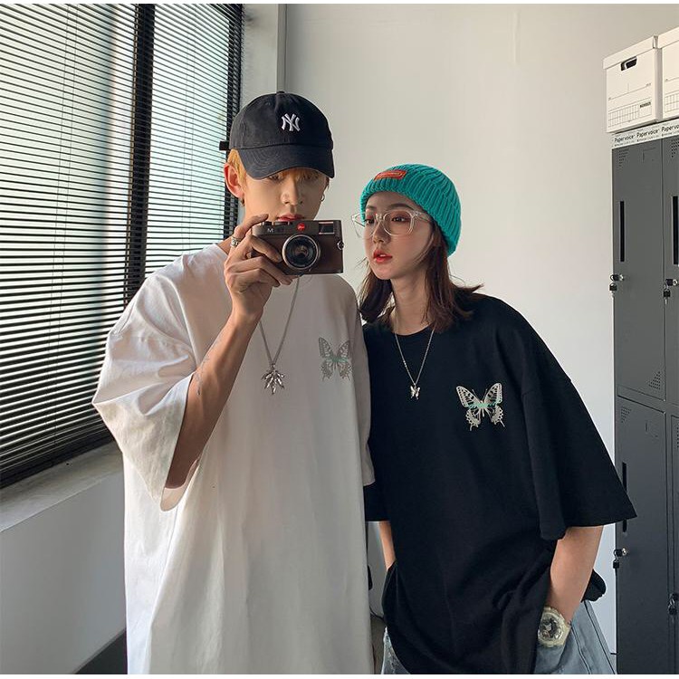 ÁO THUN UNISEX TAY LỠ HOẠ TIẾT BƯỚM TRẮNG ĐEN FORM TO