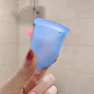 (Siêu rẻ) Cốc nguyệt san HELLI CUP