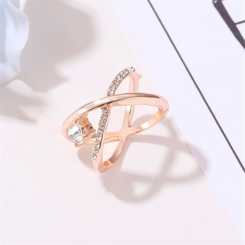 New Jewelry Simple Personality Cross Finger Ring Fashion Female Wild Diamond Ring Selling Direct